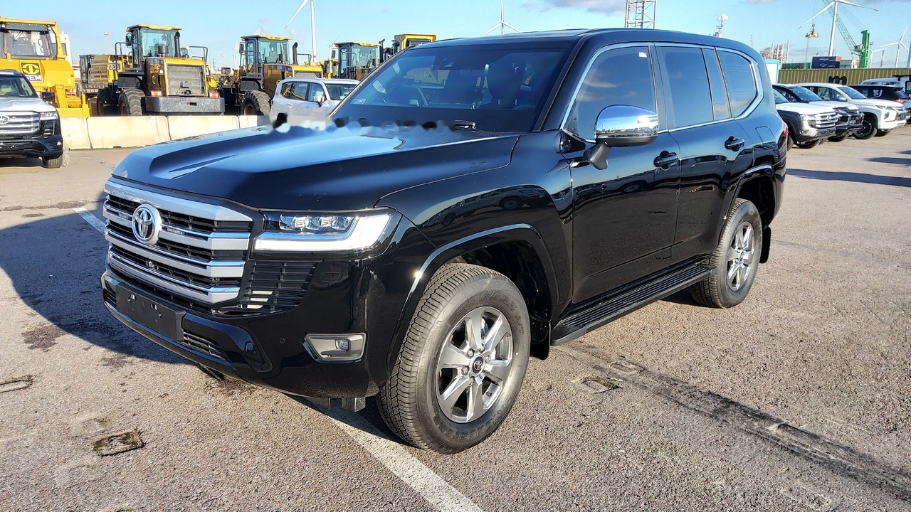 Toyota Land Cruiser 300 V6 VX 7 SEATERS / PLACES 3.5L Petrol Automatic VXVHO - Легковой автомобиль: фото 1