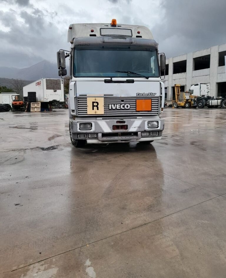 IVECO 190.48 - Тягач: фото 1