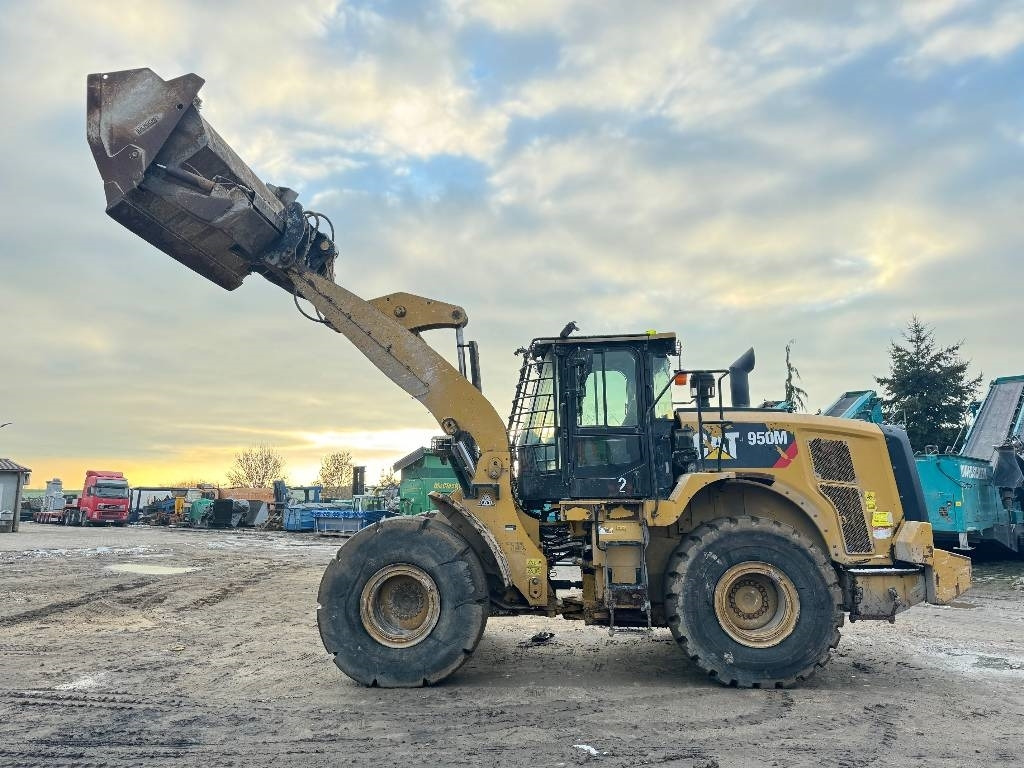 CAT 950M HighLift  - Колёсный погрузчик: фото 1