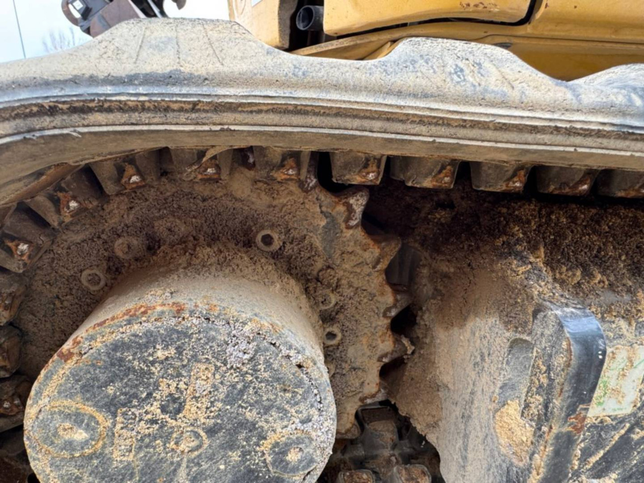 CAT 302CR в лизинг CAT 302CR: фото 15