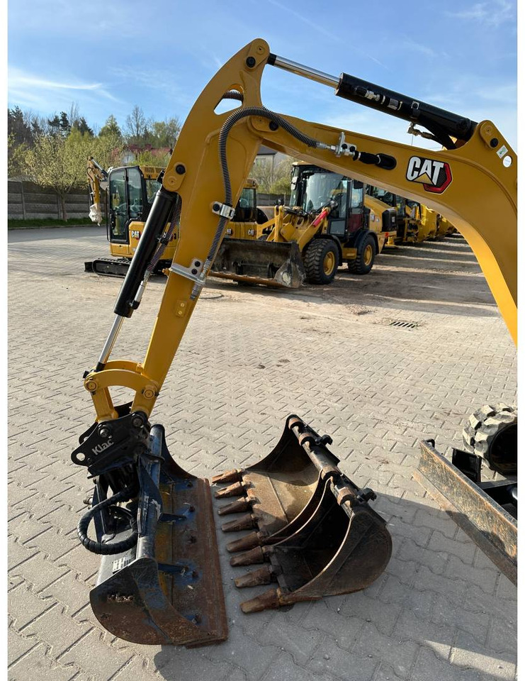 CAT 302CR в лизинг CAT 302CR: фото 17