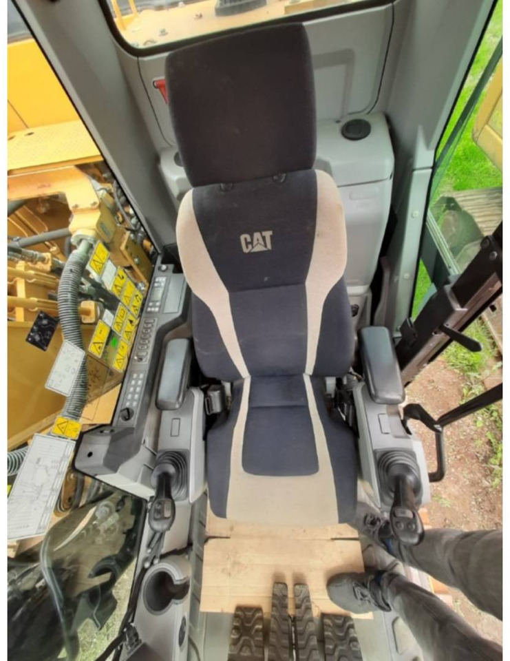 CAT 323EL в лизинг CAT 323EL: фото 9