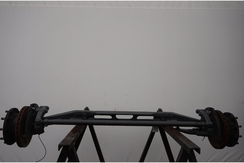 Mercedes-Benz F-8/C22.5 - Передняя ось для Грузовиков: фото 1