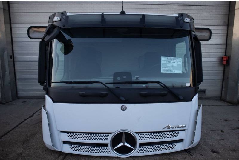 Mercedes-Benz M-CLASSIC 2.3 TUNNEL 320MM - Кабина и интерьер для Грузовиков: фото 1 Mercedes-Benz M-CLASSIC 2.3 TUNNEL 320MM - Кабина и интерьер для Грузовиков: фото 1