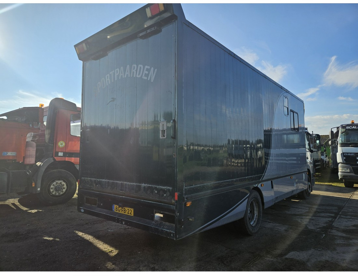 Mercedes Atego 1217 L 4x2 Horse transport Dutch Truck - Коневоз: фото 2 Mercedes Atego 1217 L 4x2 Horse transport Dutch Truck - Коневоз: фото 2