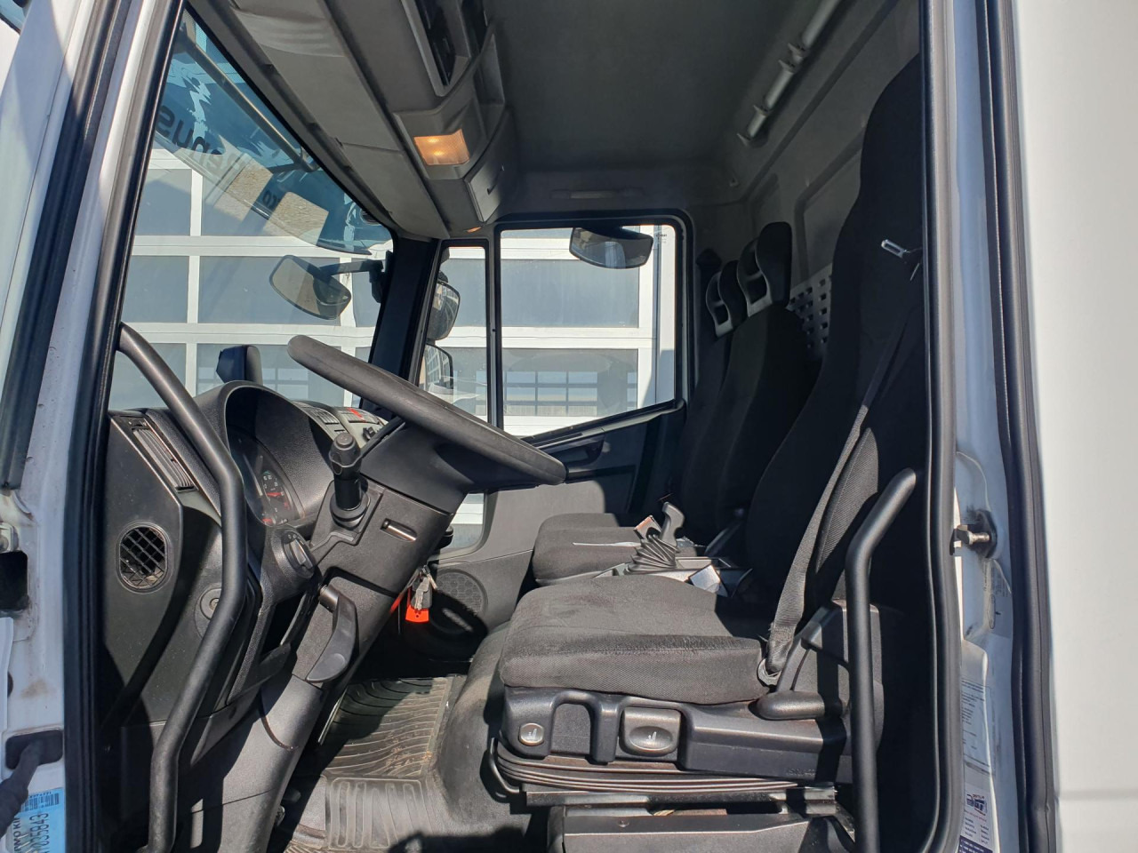 IVECO Eurocargo ML160E25 - Рефрижератор: фото 3 IVECO Eurocargo ML160E25 - Рефрижератор: фото 3