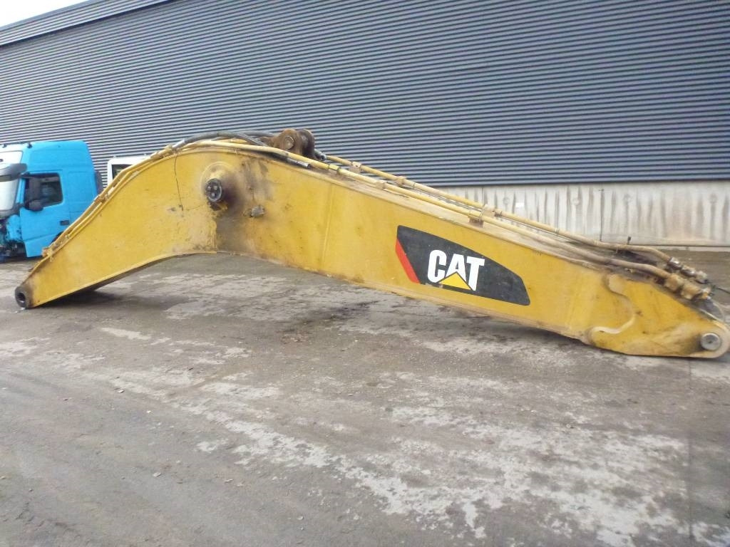 CAT 374 D - Стрела для Строительной техники: фото 1 CAT 374 D - Стрела для Строительной техники: фото 1