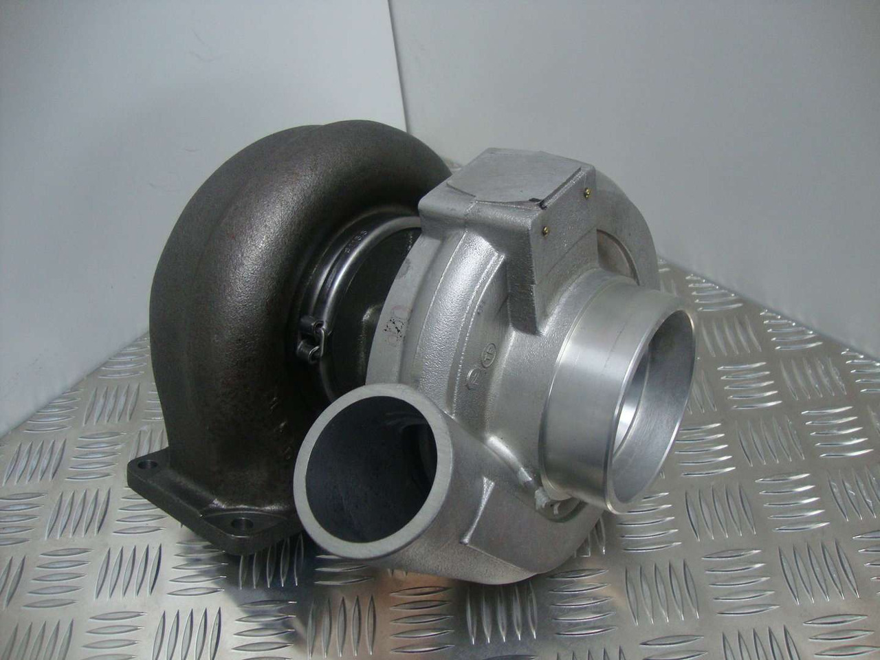 ISUZU 6sd1 Turbo TQB02 JS330 1144003341 1144003340 02/800650 - Двигатель и запчасти для Строительной техники: фото 1 ISUZU 6sd1 Turbo TQB02 JS330 1144003341 1144003340 02/800650 - Двигатель и запчасти для Строительной техники: фото 1