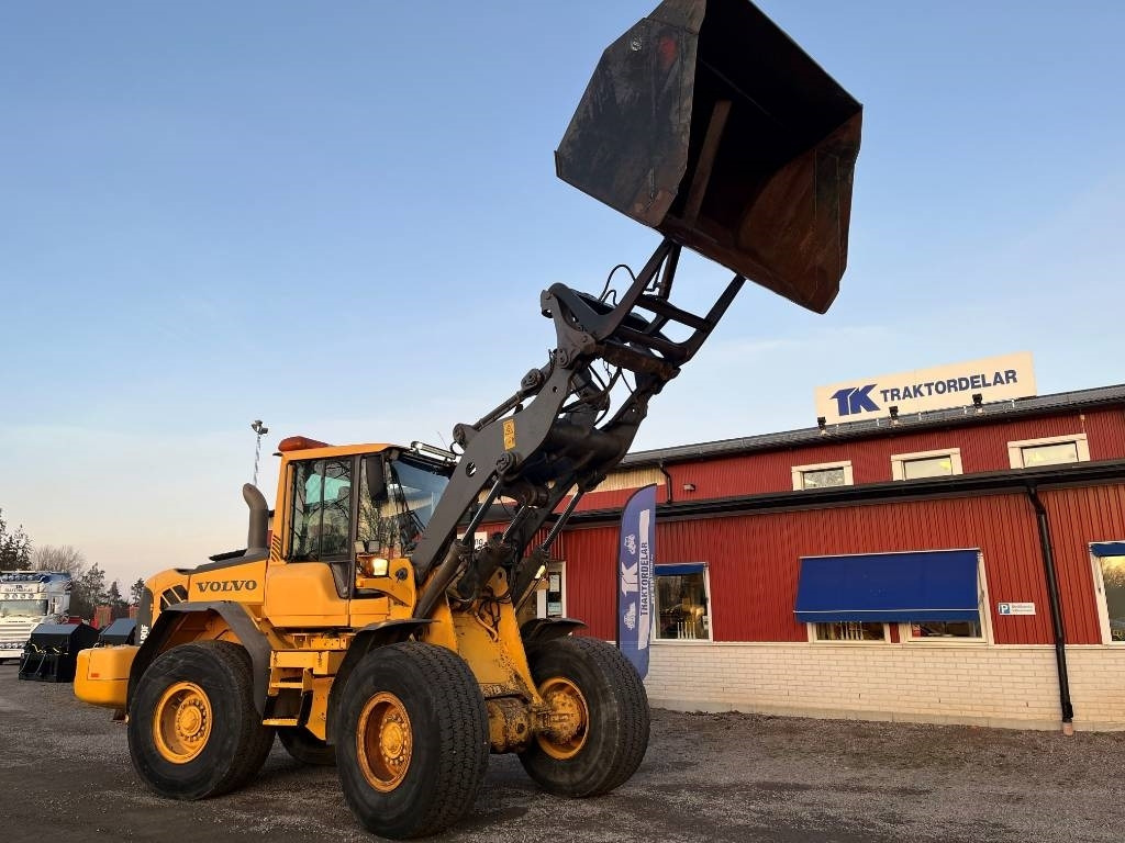 Högtippande Skopa Hightip bucket 3 m3 - Ковш для Строительной техники: фото 1 Högtippande Skopa Hightip bucket 3 m3 - Ковш для Строительной техники: фото 1