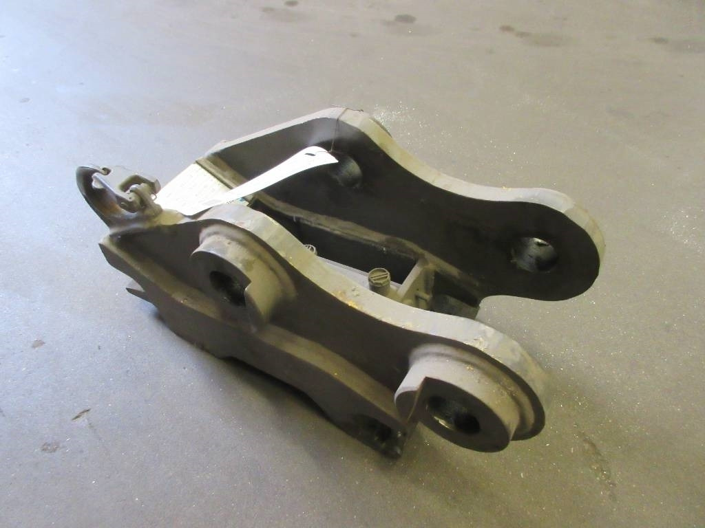 Redskapsfäste Götene - Сцепное устройство для Строительной техники: фото 1 Redskapsfäste Götene - Сцепное устройство для Строительной техники: фото 1