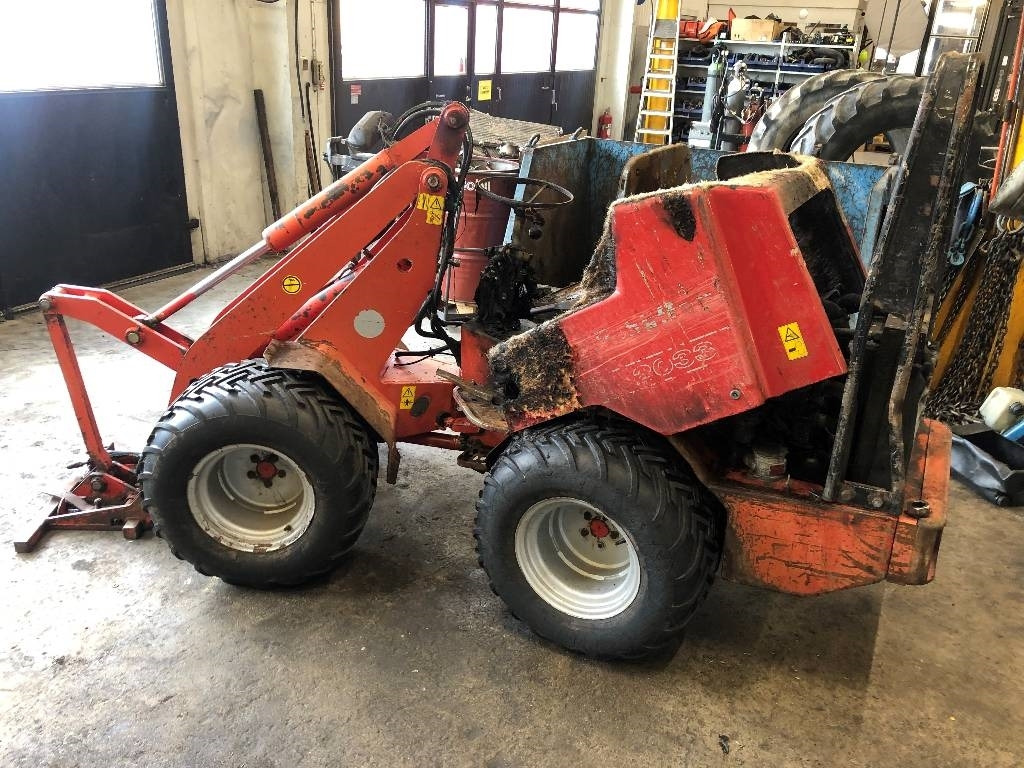 Schäffer 2033 Dismantled: only spare parts  - Компактный фронтальный погрузчик: фото 1