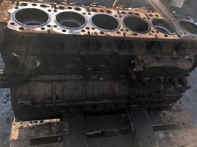 4570110501 Mercedes Benz OM457LA Blok silnika A4570110501 - Блок цилиндров для Сельскохозяйственной техники: фото 1