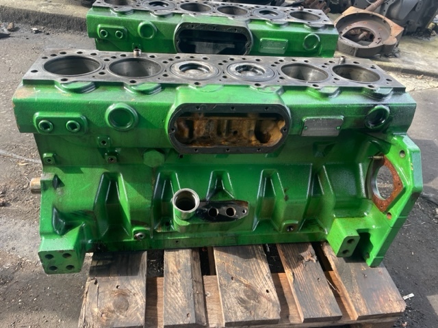 Blok Silnika - John Deere RG 6081 - Блок цилиндров для Сельскохозяйственной техники: фото 1 Blok Silnika - John Deere RG 6081 - Блок цилиндров для Сельскохозяйственной техники: фото 1