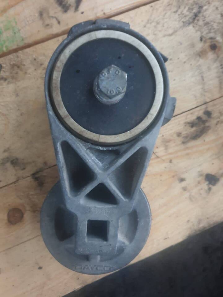 CAT TH - Napinacz [ORYGINAŁ] - Натяжитель ремня для Сельскохозяйственной техники: фото 1