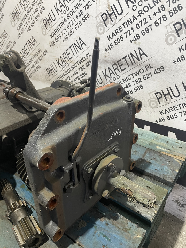 Case Fiat - przystawka do WOMu WOM 5113625 - Коробка передач и запчасти для Сельскохозяйственной техники: фото 1 Case Fiat - przystawka do WOMu WOM 5113625 - Коробка передач и запчасти для Сельскохозяйственной техники: фото 1