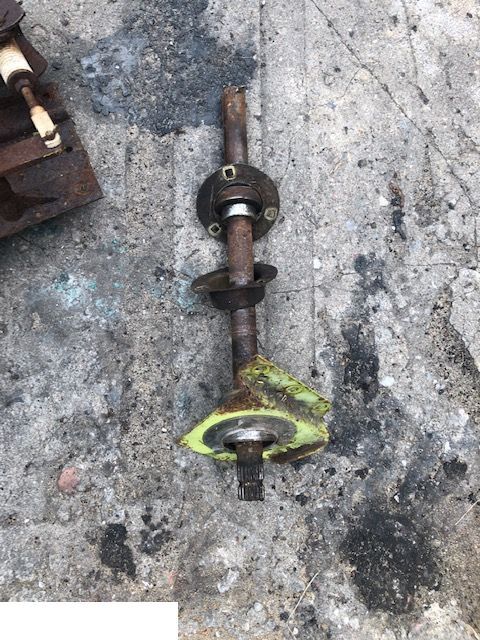 Claas Dominator - Półoś Napędu Zespołu Żniwnego Hedera - Приводный вал для Сельскохозяйственной техники: фото 1 Claas Dominator - Półoś Napędu Zespołu Żniwnego Hedera - Приводный вал для Сельскохозяйственной техники: фото 1