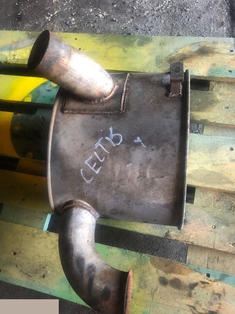 Claas Ergos - Tłumik - Глушитель для Сельскохозяйственной техники: фото 1