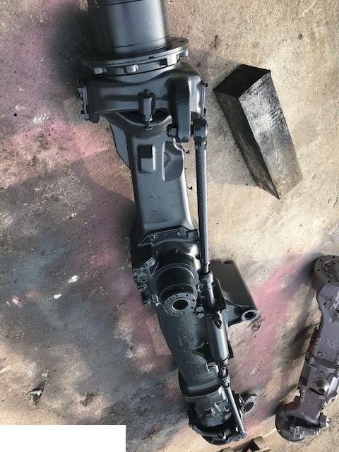 Claas JAGUAR 800 - Tylny Napęd - Задняя ось для Кормоуборочных комбайнов: фото 1 Claas JAGUAR 800 - Tylny Napęd - Задняя ось для Кормоуборочных комбайнов: фото 1