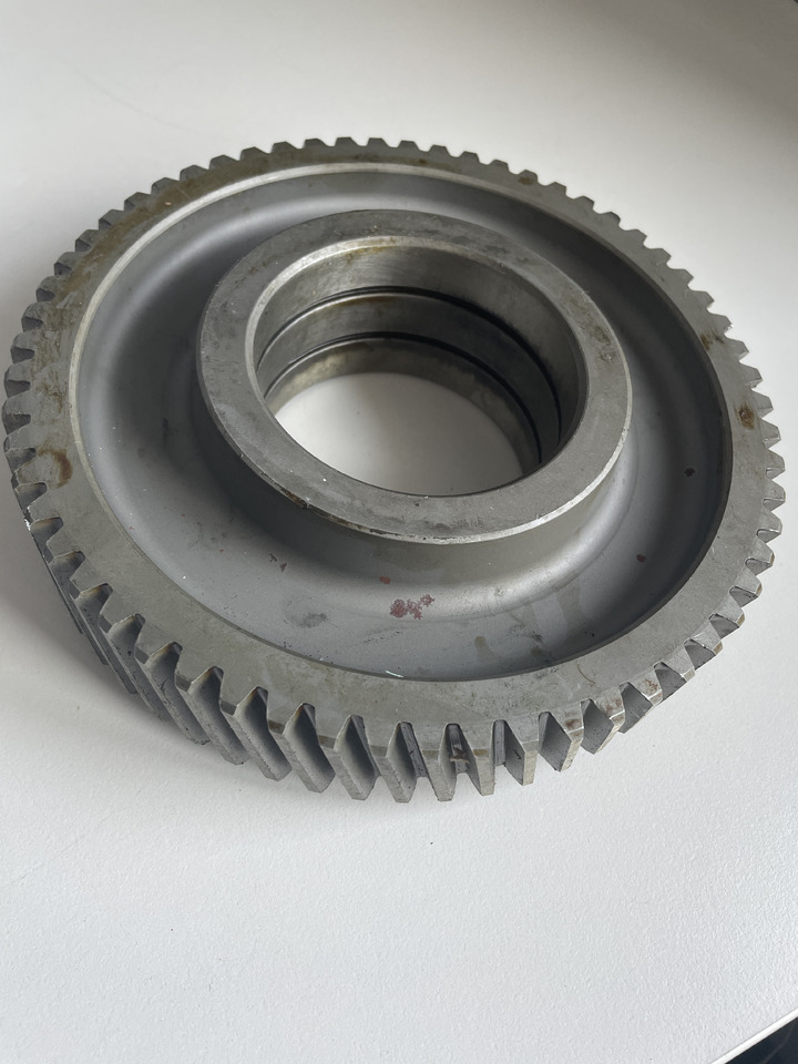 Claas Lexion 400 500 - koło zębate przekładni głównej dzwonu 60Z - 637505.0 - Коробка передач и запчасти для Сельскохозяйственной техники: фото 1