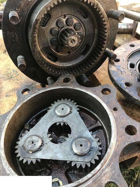 Claas Ranger - Półoś - Приводный вал для Сельскохозяйственной техники: фото 1 Claas Ranger - Półoś - Приводный вал для Сельскохозяйственной техники: фото 1