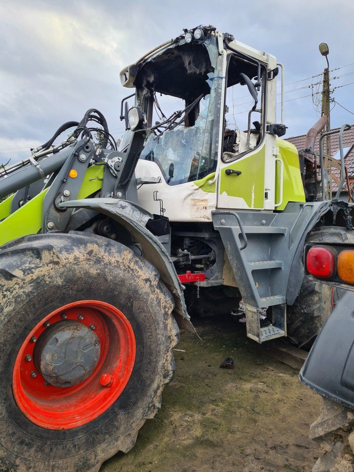 Claas Torion 1410 - części most skrzynia zwolnica zwrotnica kabina - Бортовой редуктор для Сельскохозяйственной техники: фото 1 Claas Torion 1410 - części most skrzynia zwolnica zwrotnica kabina - Бортовой редуктор для Сельскохозяйственной техники: фото 1