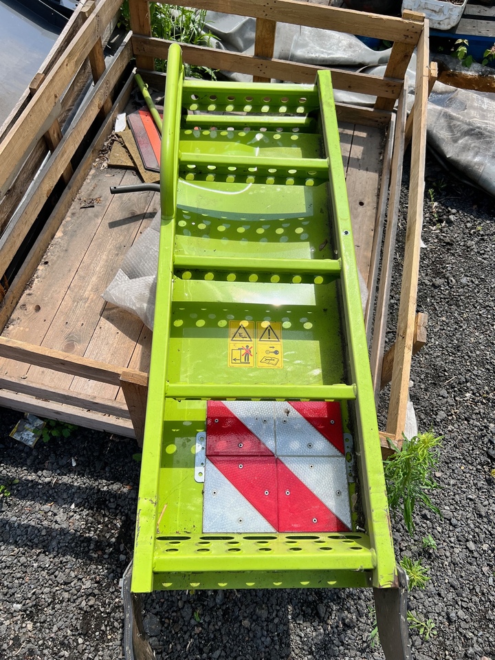 Claas Tucano Schody 0005480176 - Боковая подножка для Сельскохозяйственной техники: фото 1