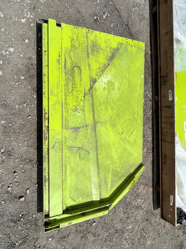 Claas Tucano Ściana boczna lewa 0023113312 - Кузов и экстерьер для Зерноуборочных комбайнов: фото 1 Claas Tucano Ściana boczna lewa 0023113312 - Кузов и экстерьер для Зерноуборочных комбайнов: фото 1