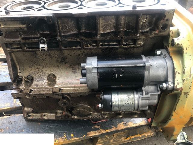 DEUTZ F2L1011 - Rozrusznik - Стартер для Сельскохозяйственной техники: фото 1 DEUTZ F2L1011 - Rozrusznik - Стартер для Сельскохозяйственной техники: фото 1