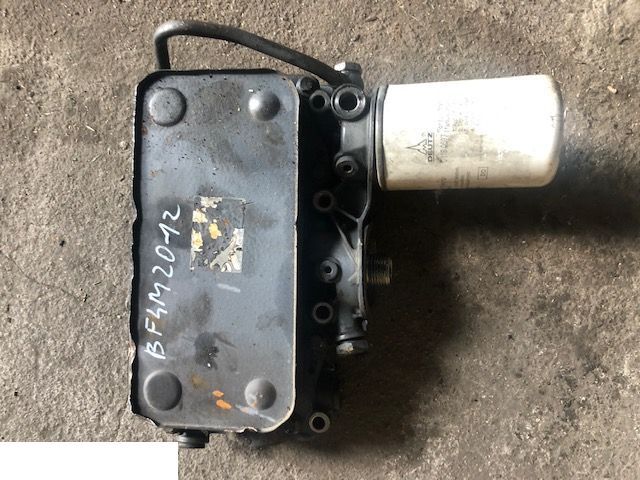 Deutz bf4m2012 - Obudowa Chłodnicy Oleju Silnika - Масляный радиатор для Сельскохозяйственной техники: фото 1 Deutz bf4m2012 - Obudowa Chłodnicy Oleju Silnika - Масляный радиатор для Сельскохозяйственной техники: фото 1