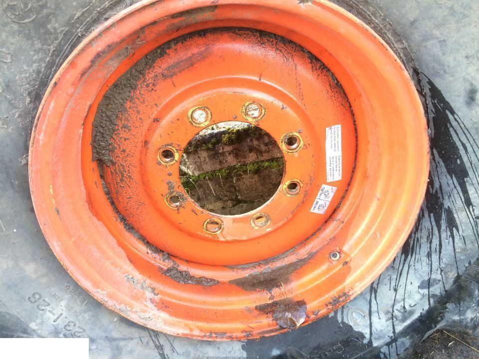 FELGA DW 16x26 , OPONA firestone 23.1 - 26 , Claas Dominator - Колесо для Сельскохозяйственной техники: фото 1 FELGA DW 16x26 , OPONA firestone 23.1 - 26 , Claas Dominator - Колесо для Сельскохозяйственной техники: фото 1