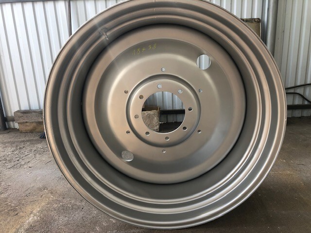 Felga 18x38 Claas , New Holland , Massey Ferguson - Колесный диск для Сельскохозяйственной техники: фото 1