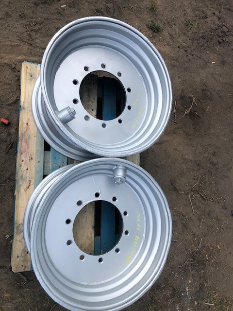 Felga Dw15Lx26 , Merlo mm280b - Felgi Leśne - Колесный диск для Сельскохозяйственной техники: фото 1 Felga Dw15Lx26 , Merlo mm280b - Felgi Leśne - Колесный диск для Сельскохозяйственной техники: фото 1