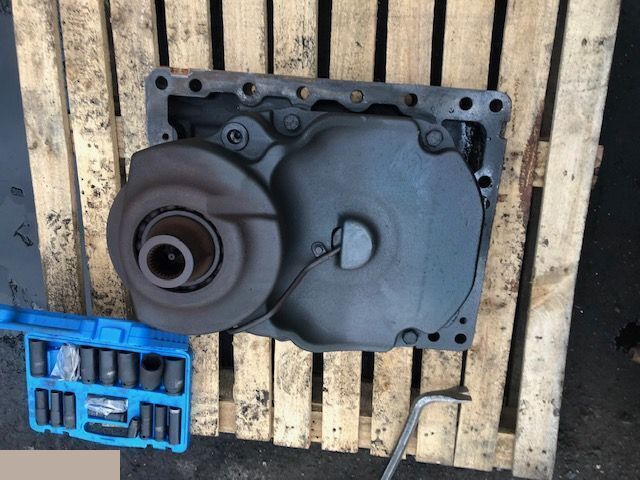 Fendt 927 - WOM Tylny [CZĘŚCI] - Трансмиссия для Тракторов: фото 1