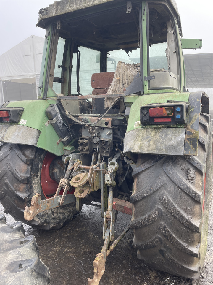 Fendt Farmer 309 - kabina dach drzwi - Дверь и запчасти для Сельскохозяйственной техники: фото 1 Fendt Farmer 309 - kabina dach drzwi - Дверь и запчасти для Сельскохозяйственной техники: фото 1