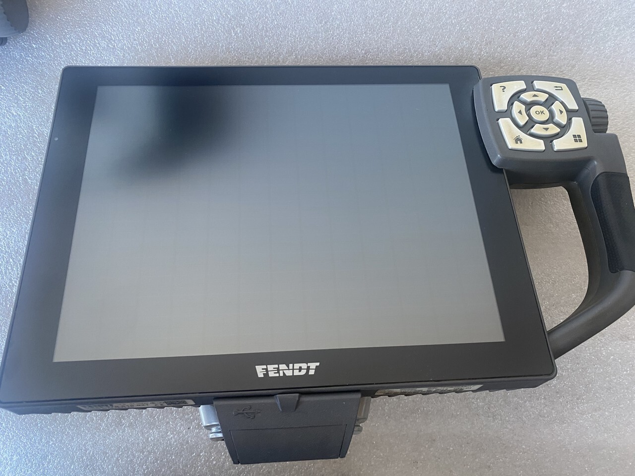 Fendt G842.970.010.035 | G842.970.010.021 - Кабина и интерьер для Сельскохозяйственной техники: фото 1 Fendt G842.970.010.035 | G842.970.010.021 - Кабина и интерьер для Сельскохозяйственной техники: фото 1