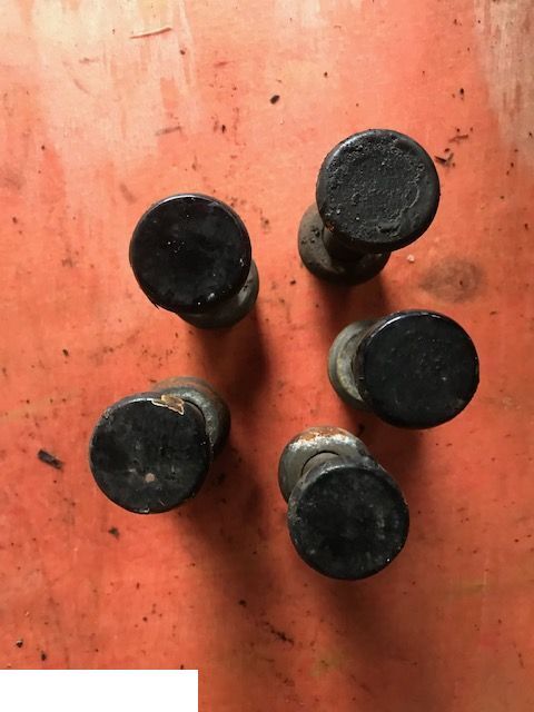 JCB 4cx - Szpilki Koła - Колесный болт для Экскаваторов-погрузчиков: фото 1 JCB 4cx - Szpilki Koła - Колесный болт для Экскаваторов-погрузчиков: фото 1