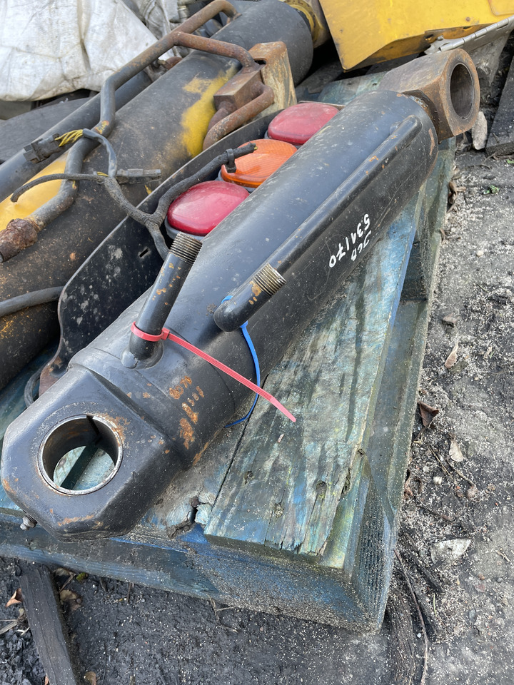 JCB 531-70 - siłownik ramienia - Гидравлический цилиндр для Телескопических погрузчиков: фото 1