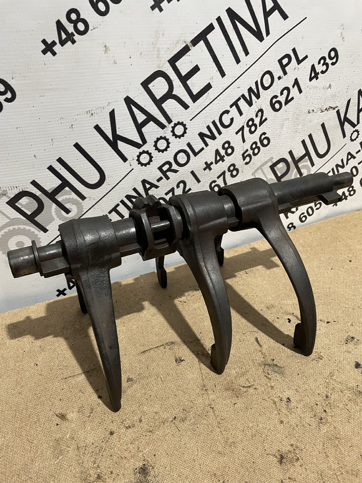 JCB Fastrac - wałek  widełki wybieraka skrzyni biegów - Коробка передач и запчасти для Строительной техники: фото 1