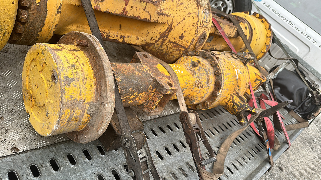 Jcb 3cx most napędowy tylni części zwolnica , obudowa mostu półoś , atak talerz - Приводный вал для Сельскохозяйственной техники: фото 1 Jcb 3cx most napędowy tylni części zwolnica , obudowa mostu półoś , atak talerz - Приводный вал для Сельскохозяйственной техники: фото 1