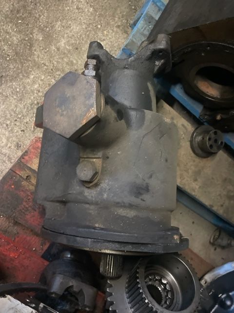 Jcb fastrack przystawka przedniego napędu - Трансмиссия для Тракторов: фото 1