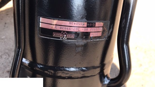 John Deere 3420 - Siłownik Poziomowania - Гидравлический цилиндр для Телескопических погрузчиков: фото 1