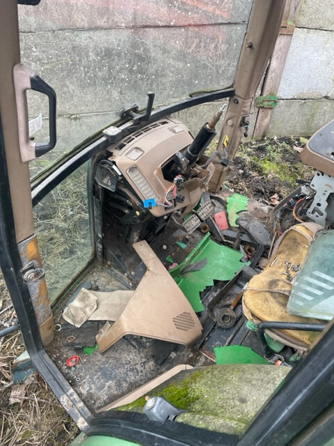 John Deere 6100/  6200 / 6300 / 6400 - Kabina [CZĘŚCI] - Кабина для Сельскохозяйственной техники: фото 1