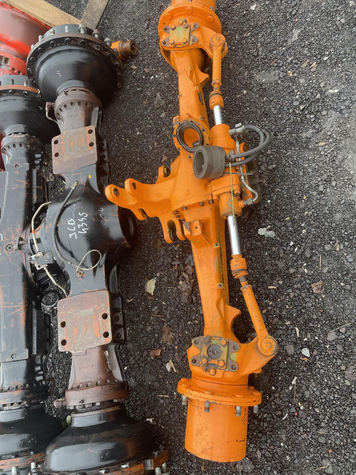 John Deere 6125R 6130R - oś przednia 735/303 - obudowa osi krótka AL225162 73001107613 - Передняя ось: фото 1