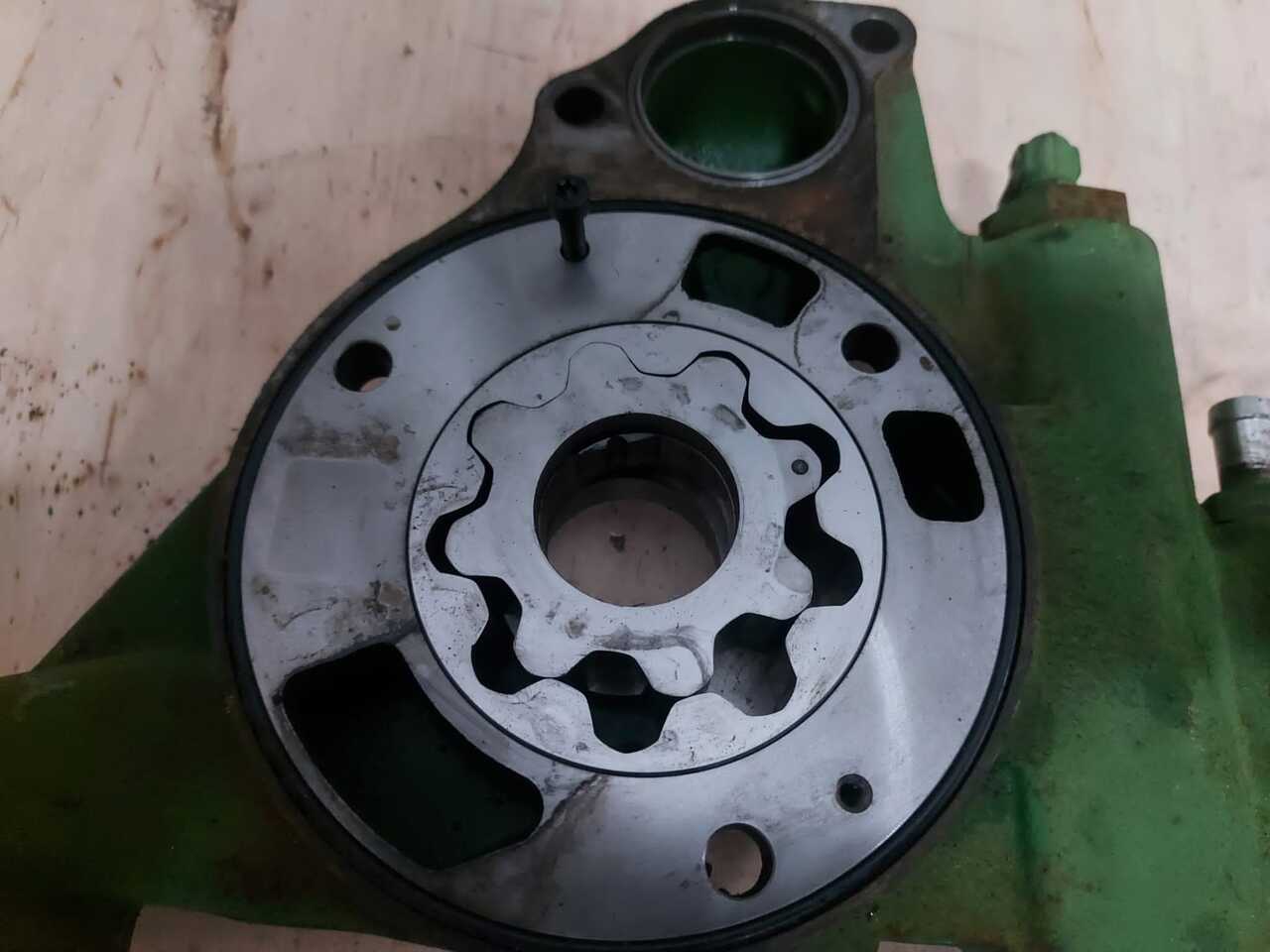 John Deere 6215r - Pompa doładowcza hydrauliki AL217930 - Гидравлический насос для Сельскохозяйственной техники: фото 1