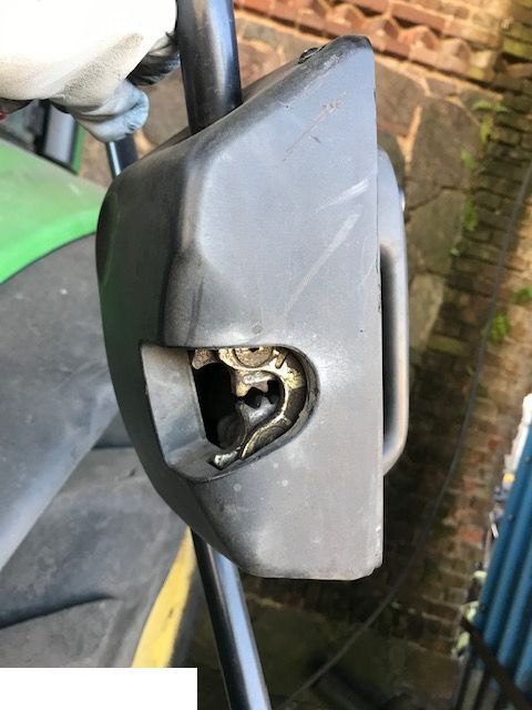 John Deere - Drzwi - Дверь и запчасти для Сельскохозяйственной техники: фото 1