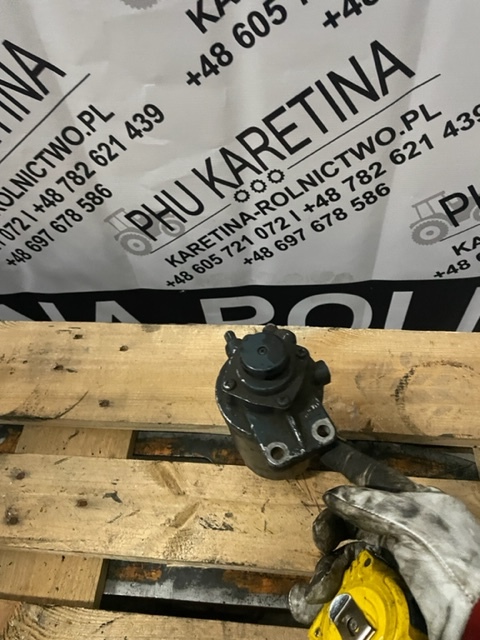 Kubota filtr paliwa obudowa - Топливный фильтр для Сельскохозяйственной техники: фото 1