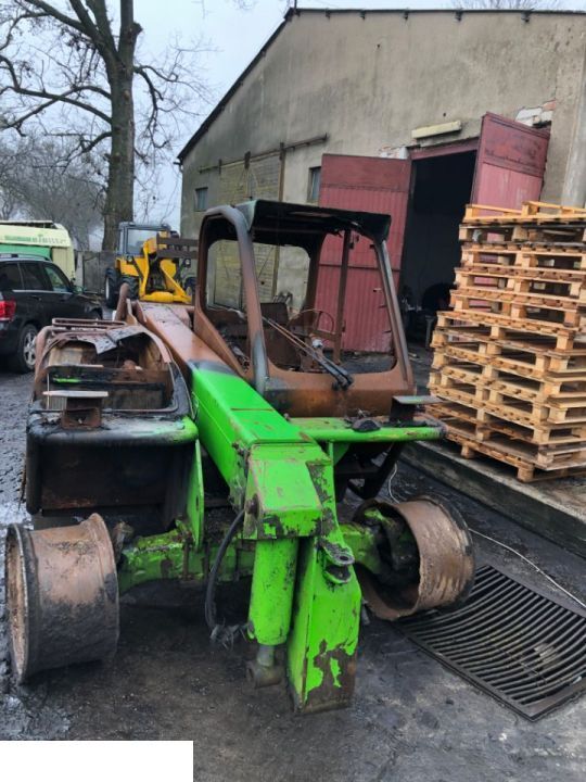 Ładowarka Merlo P34.7 PLUS 2005 rok - CZĘŚCI - MOST TYLNY - Задняя ось для Сельскохозяйственной техники: фото 1 Ładowarka Merlo P34.7 PLUS 2005 rok - CZĘŚCI - MOST TYLNY - Задняя ось для Сельскохозяйственной техники: фото 1