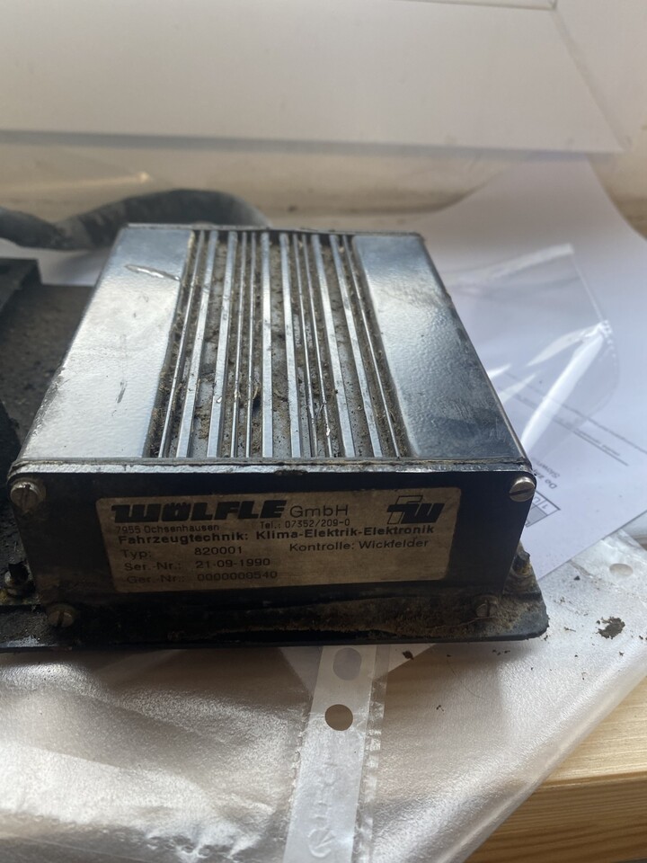 Liebherr 506 - Sterownik Klimatyzacji - TYP: 820001 - Блок управления для Колёсных погрузчиков: фото 1