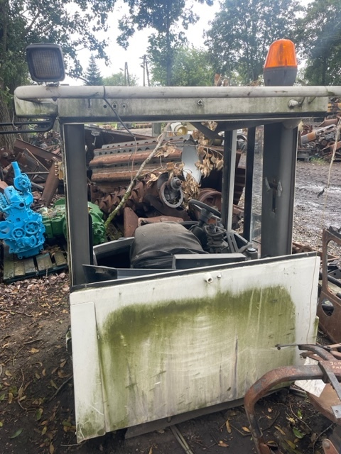 Кабина для Строительной техники Liebherr L544 kabina części: фото 1