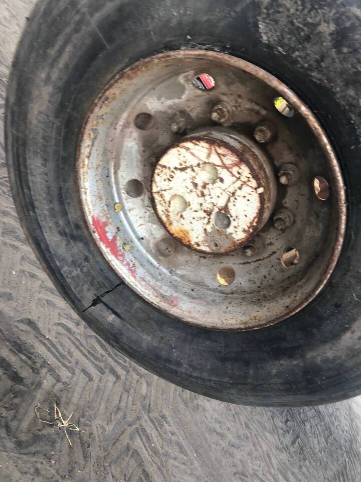 Manitou 1232 - Zwolnice  [CZĘŚCI] - Бортовой редуктор для Сельскохозяйственной техники: фото 1